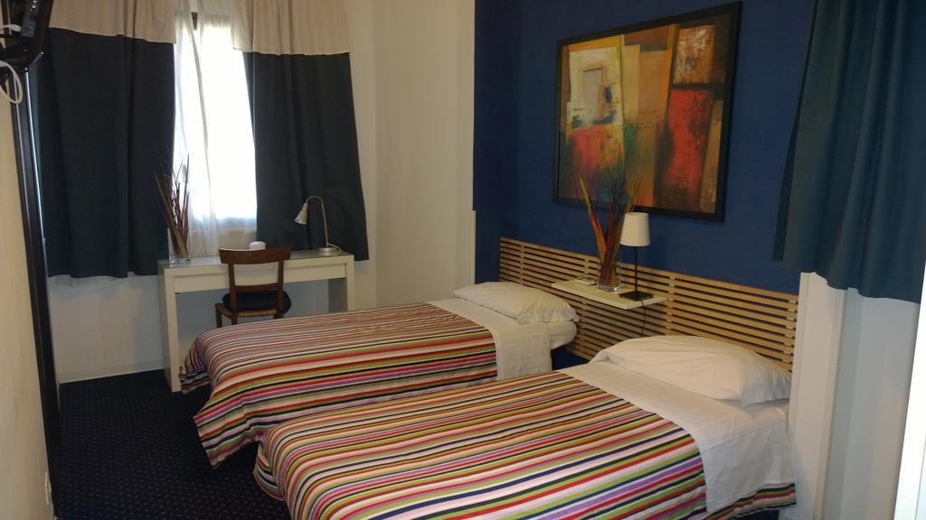 Almi Rooms Rom Zimmer foto